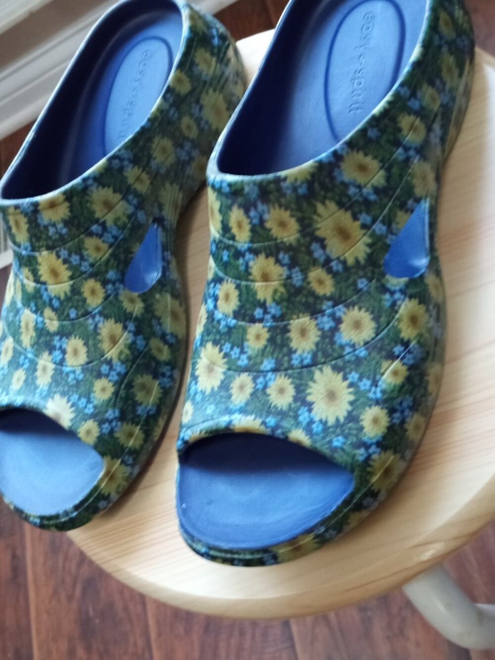 Easy Spirit Women's Size 7 Tess Slip On Sandals NEW!